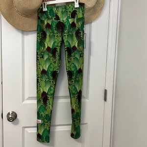 NWT Goldsheep leggings